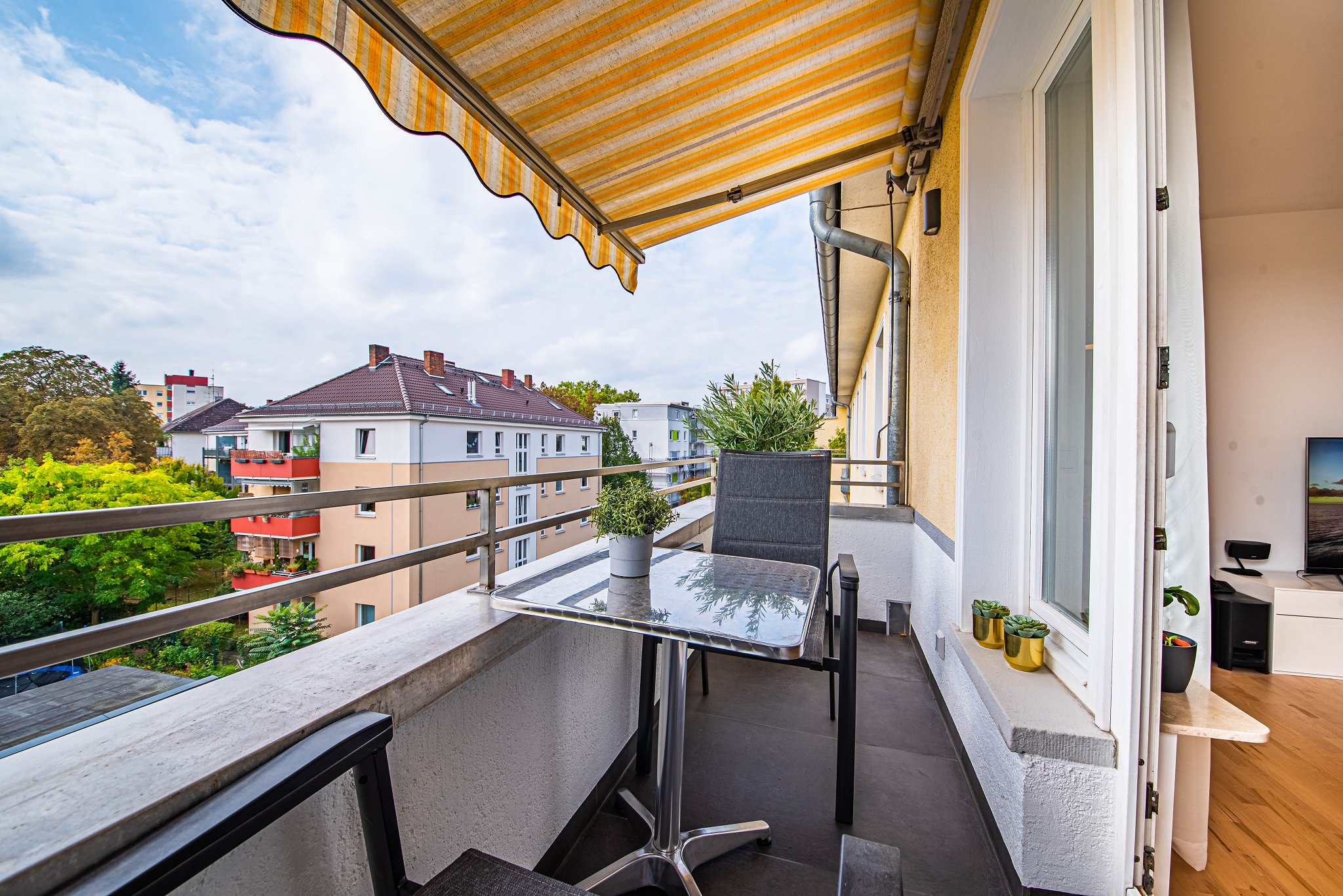 Dachgarten/2. Balkon