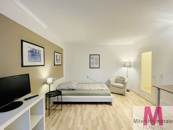 Gepflegte Wohnung in zentraler Lage - Foto 2