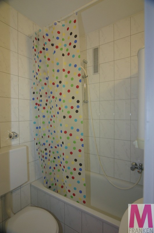 Helle möblierte 1-Zimmer-Wohnung im Zentrum - Photo 4