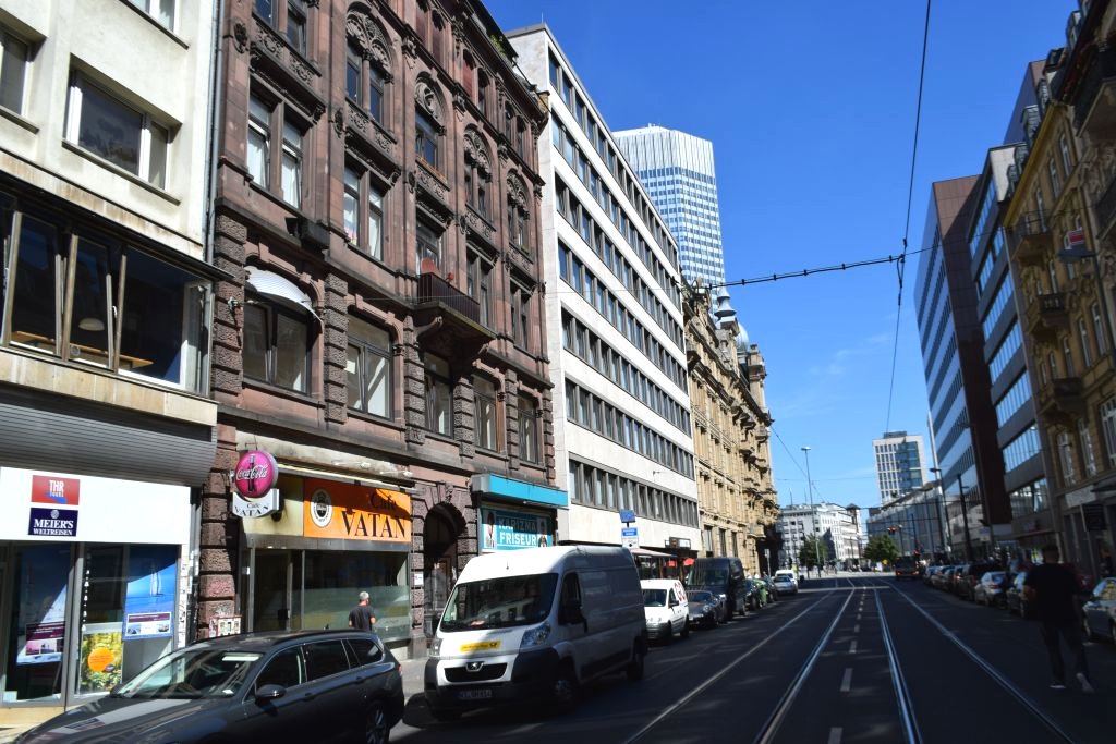 City-Residence: Moderne 2 Zimmer-Wohnung in Mainnähe - Photo 2