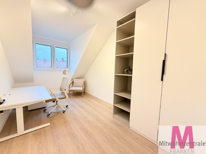 Exklusive, möblierte 4-Zimmer Designwohnung mit Flair und Balkon zum Erstbezug - Photo 4