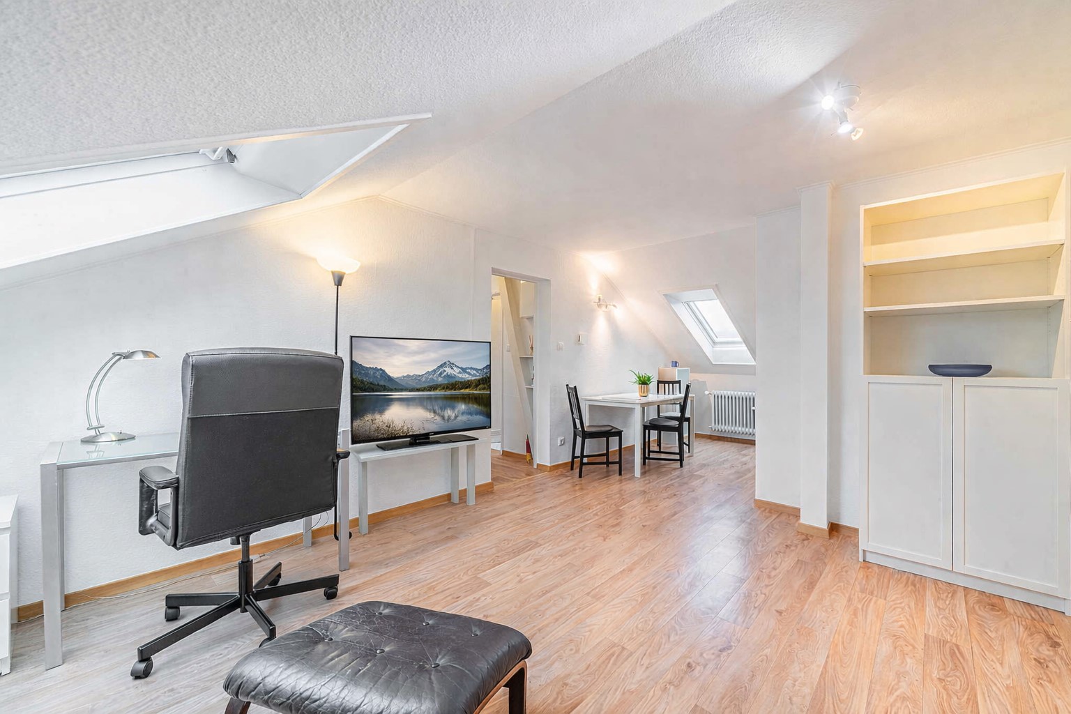 City-Residence: Schöne 2-Zimmer-Wohnung direkt am Nidda Park - Photo 2