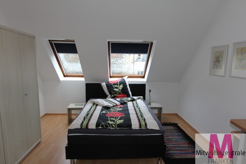 Neu möblierte Maisonettewohnung in bester Lage Nürnbergs – stilvoll wohnen auf zwei Ebenen - Photo 3