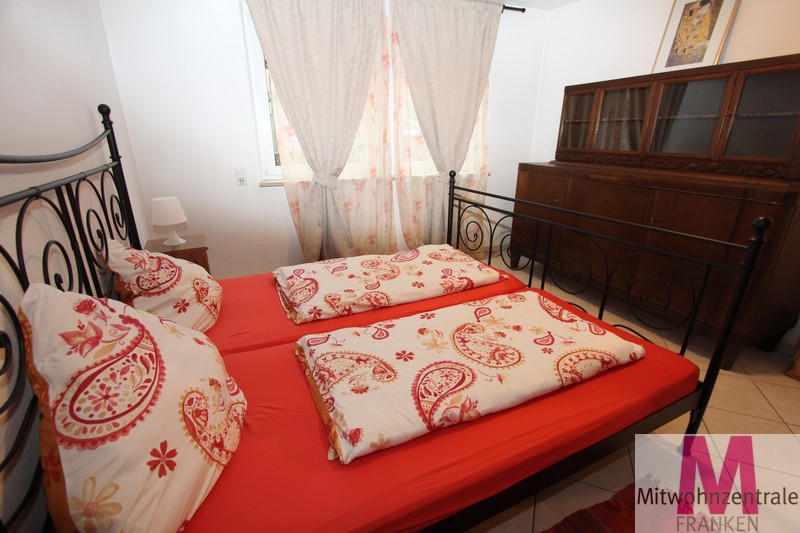 Schöne 3 Zimmerwohnung direkt an der Nürnberger Burg gelegen - Photo 2