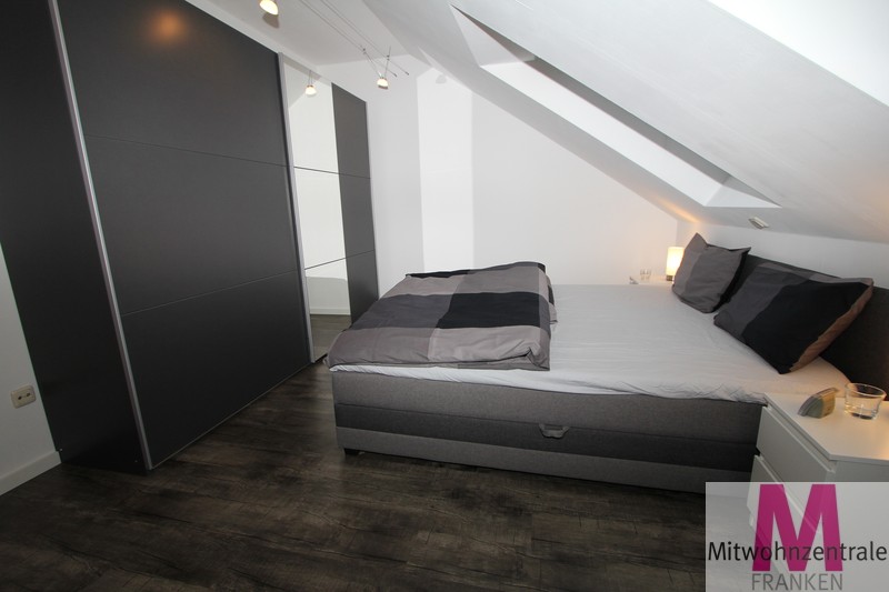 Modern möblierte 3-Zimmer Dachterrassen Wohnung in begehrter Lage - Photo 2