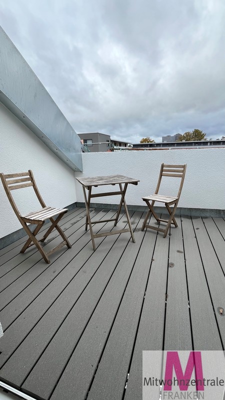 Modern möblierte 3-Zimmer Dachterrassen Wohnung in begehrter Lage - Photo 1