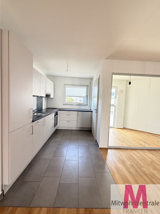 Moderne 3,5-Zimmer-Wohnung mit hochwertiger Ausstattung, Balkon und TG-Stellplatz mit Wallbox in Bestlage von Nürnberg - Photo 5