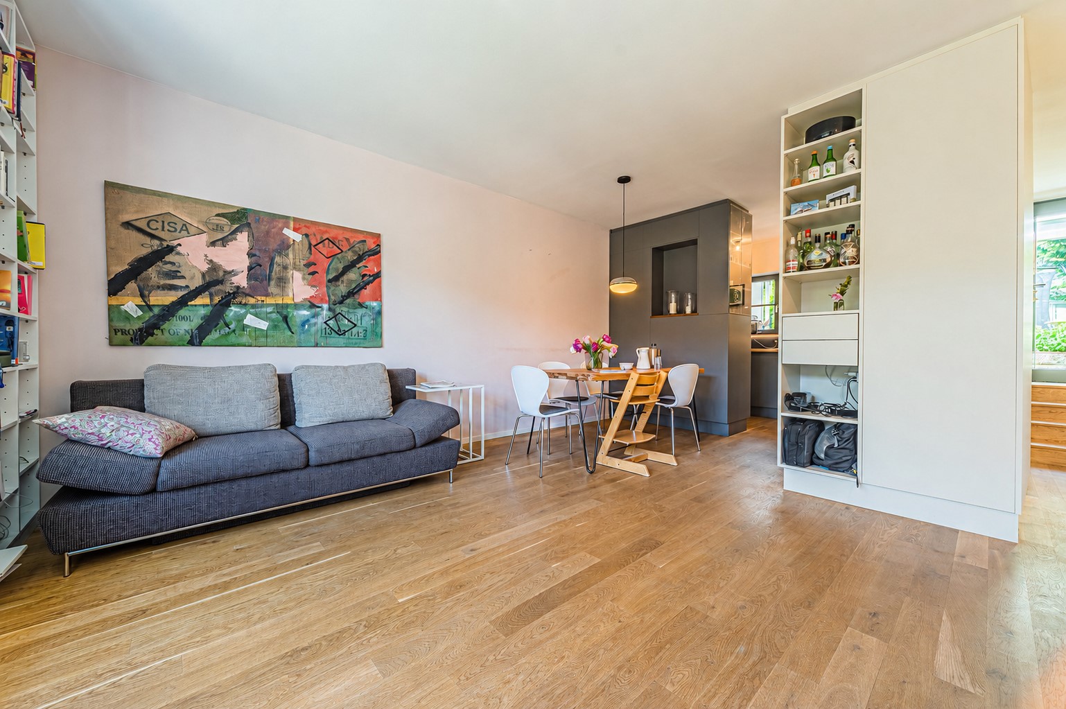 City-Residence: Saniertes Reihenhaus mit drei Schlafzimmern - Foto 1
