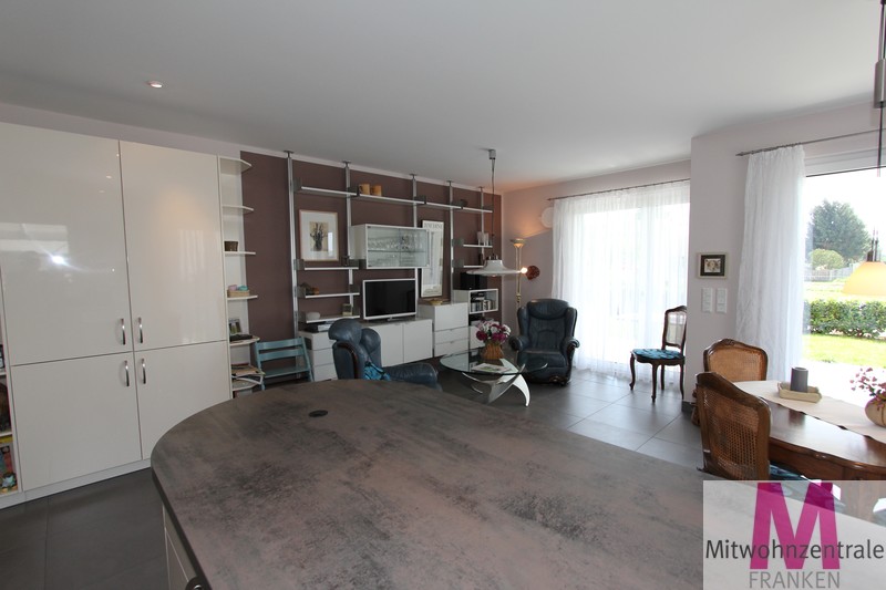 Möblierte 3-Zimmer-Wohnung mit Terrasse in Nürnberg-Neunhof - Photo 2