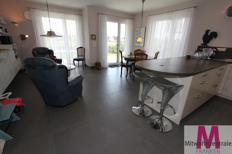 Möblierte 3-Zimmer-Wohnung mit Terrasse in Nürnberg-Neunhof - Photo 1