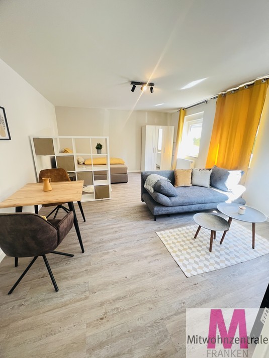 Moderne frisch renovierte und hochwertig möblierte 1-Zimmerwohnung in bester Lage - Foto 1
