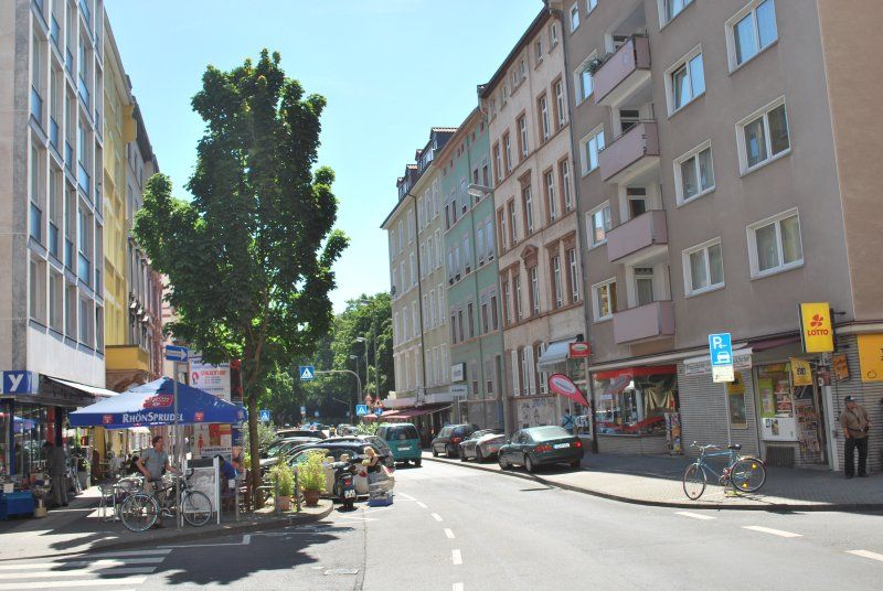 City-Residence: Moderne 2-Zi.-Wohnung mit Balkon nahe Merianplatz - Photo 4