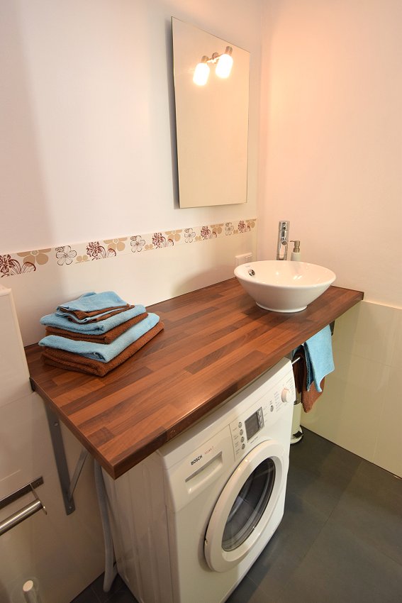 City-Residence: Singleapartment in schickem Altbau mit Balkon - Photo 5