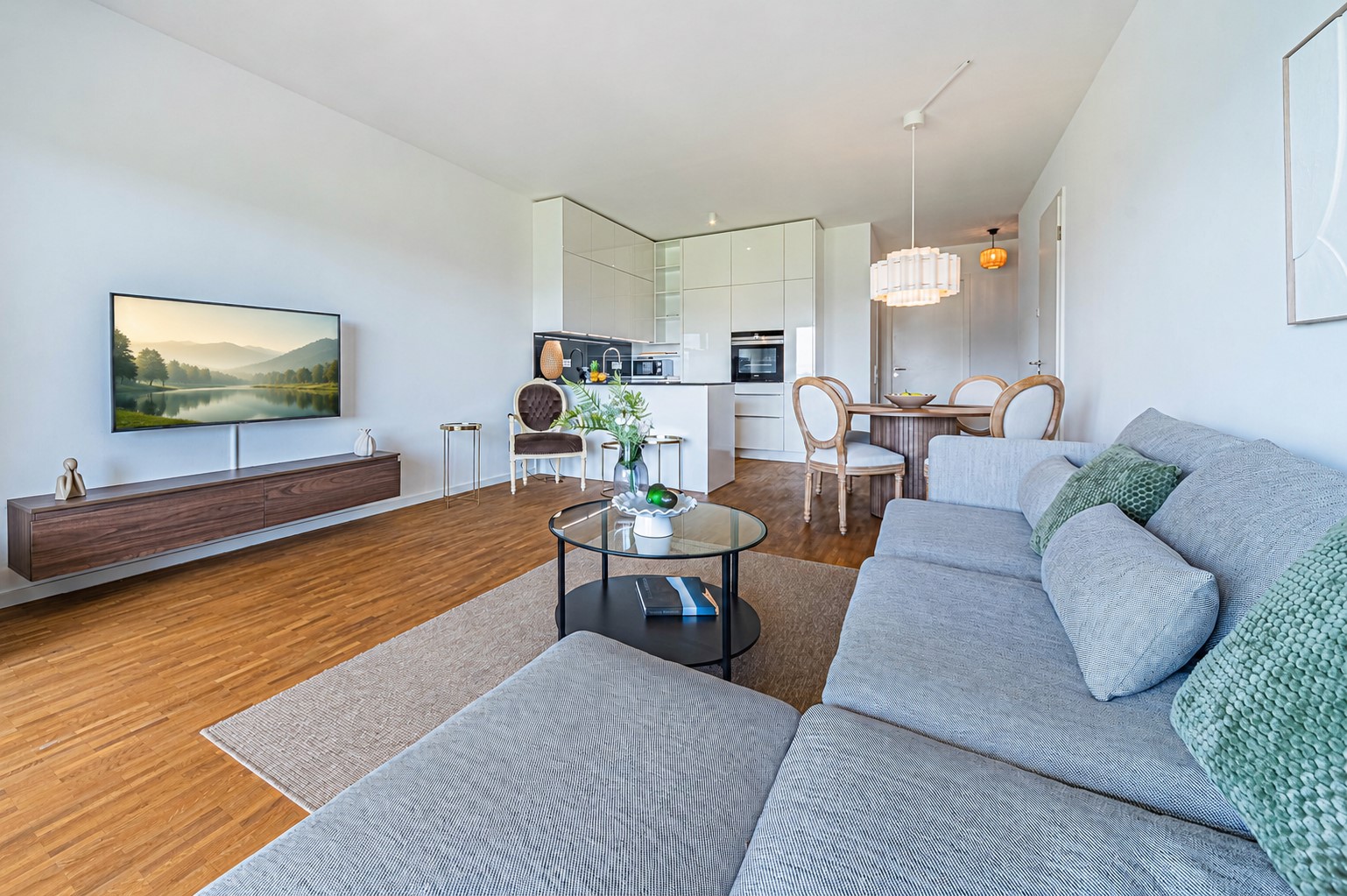 City-Residence: Moderne 3-Zimmer Wohnung mit großen Balkon und TG-Stellplatz - Photo 1