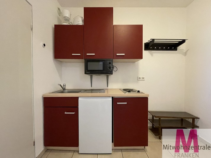 Sehr schön möbliertes Apartment in Fürth - Photo 5