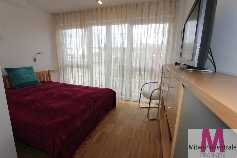 Lichtdurchflutete und schicke Maisonettewohnung mit Blick auf den Südstadtpark - Foto 3