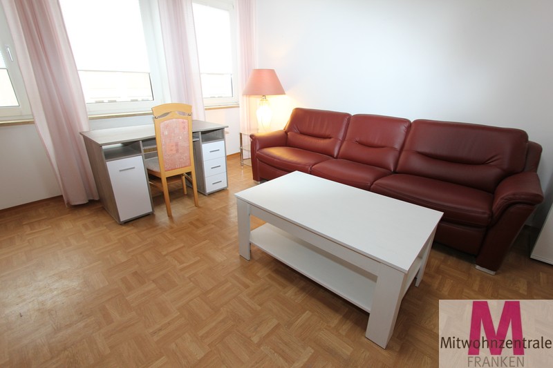 Schöne Wohnung mit Balkon im Herzen der Altstadt - Foto 2