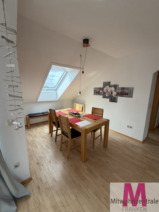 Modern möblierte 3-Zimmer Dachterrassen Wohnung in begehrter Lage - Photo 4