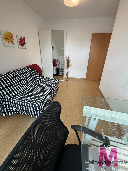 Modern möblierte 3-Zimmer Dachterrassen Wohnung in begehrter Lage - Photo 3