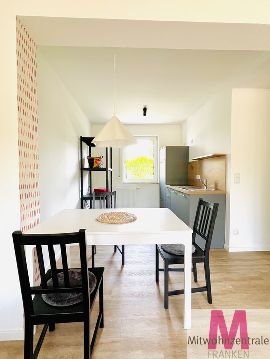 Modernes Wohnen mit Garten – Stilvoll möblierte 2-Zimmerwohnung in zentraler Lage Nürnbergs - Foto 5