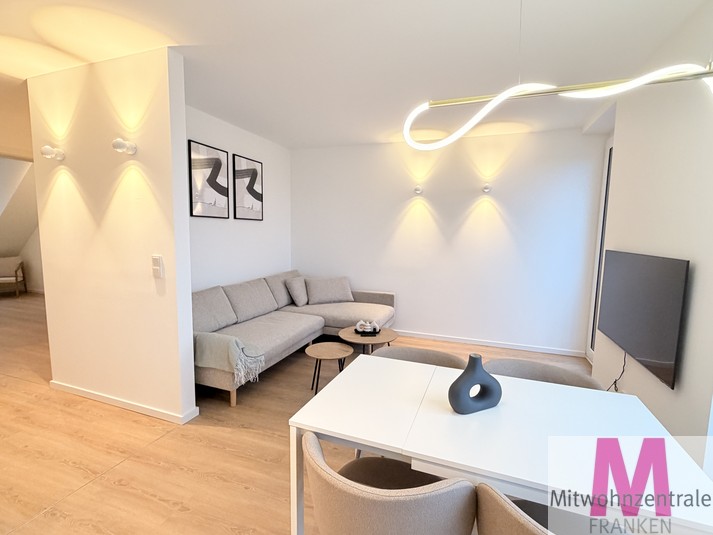 Exklusive, möblierte 4-Zimmer Designwohnung mit Flair und Balkon - Photo 2