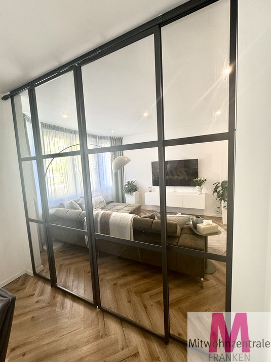 Einzigartiges Luxus-Refugium in Nürnberg, 4-Zimmer Neubau mit spektakulärer XXL-Terrasse - Photo 2