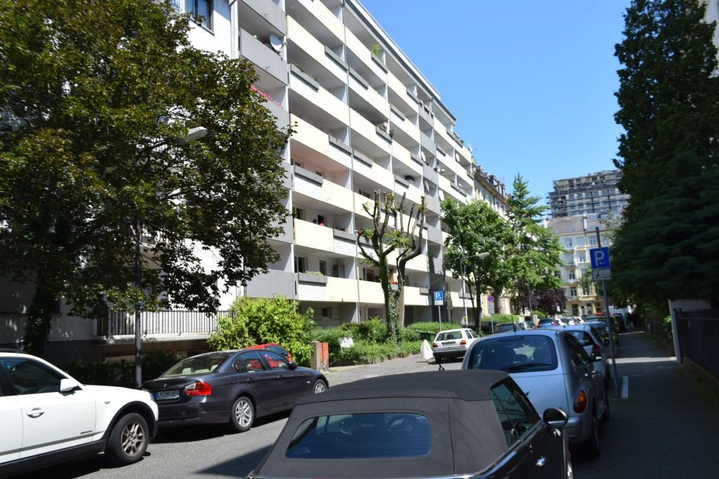 City-Residence: Modern möblierte Wohnung mit Skylineblick - Photo 4