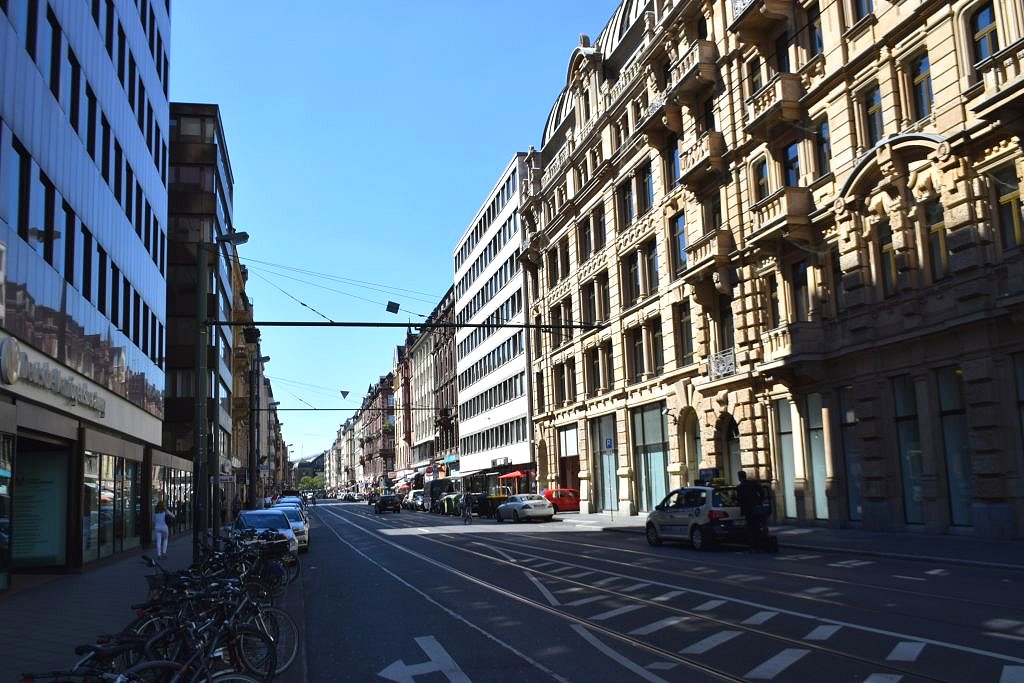 City-Residence: Moderne 2 Zimmer-Wohnung in Mainnähe - Photo 1