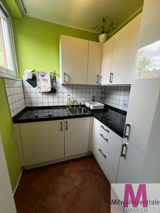 Helle Wohnung mit moderner Möblierung - Photo 4
