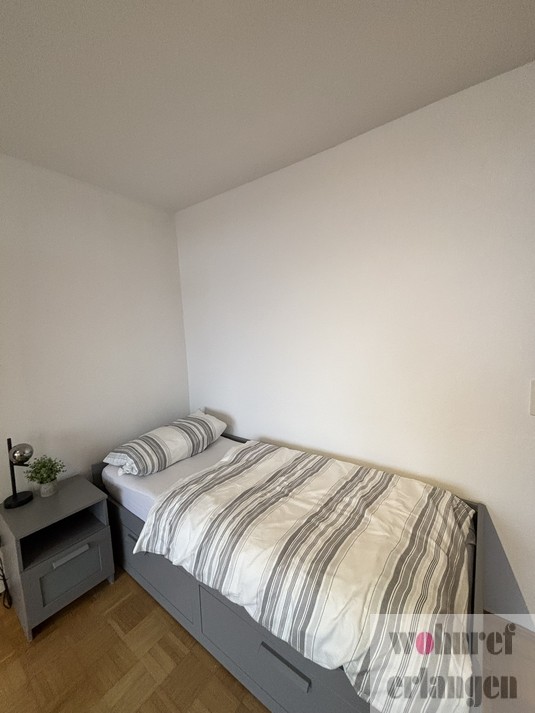 Möbliert - Schöne Wohnung mit Balkon in zentraler Lage - Photo 5