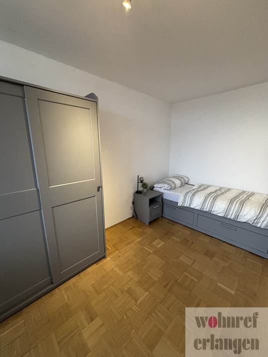 Möbliert - Schöne Wohnung mit Balkon in zentraler Lage - Photo 4