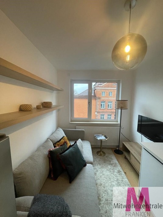 Hochwertig Möbliertes Design Appartment mit EBK,Solarheizung - nähe Herzo Shuttle - Foto 3