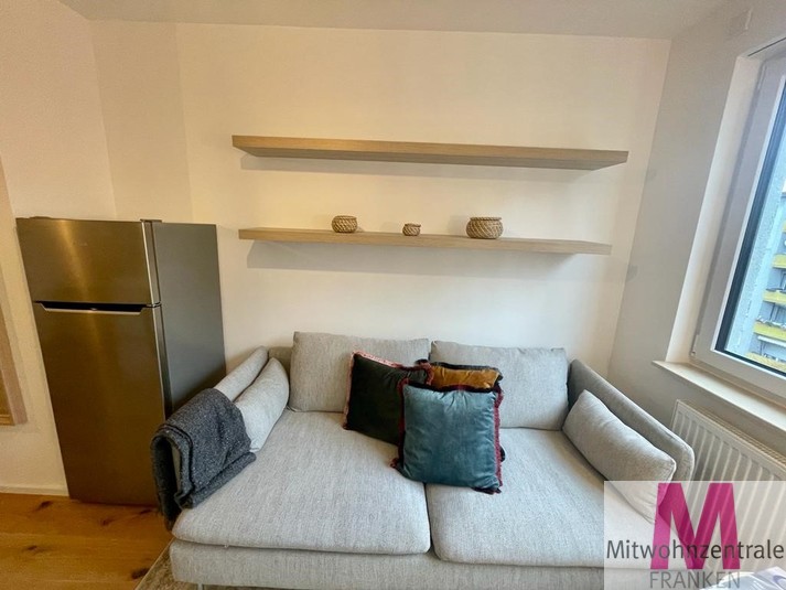 Hochwertig Möbliertes Design Appartment mit EBK,Solarheizung - nähe Herzo Shuttle - Foto 2
