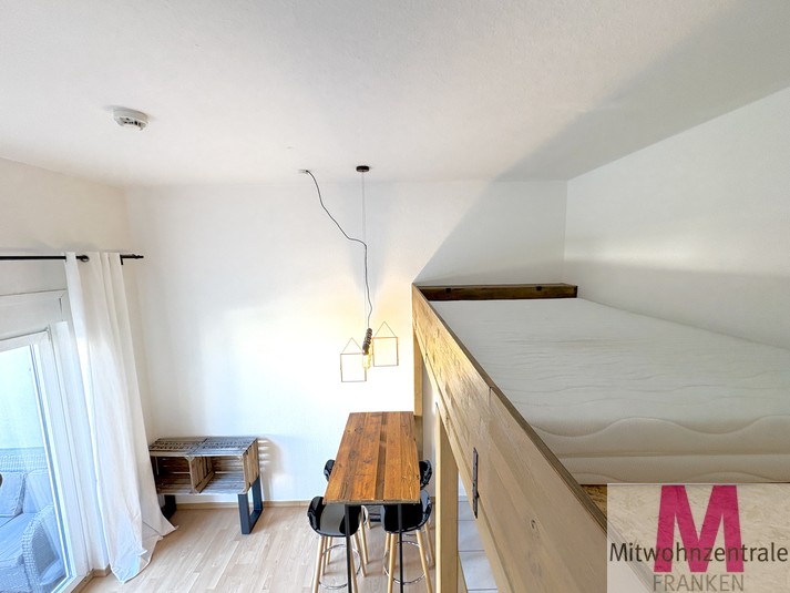 Helle Wohnung mit großem Balkon - Foto 2