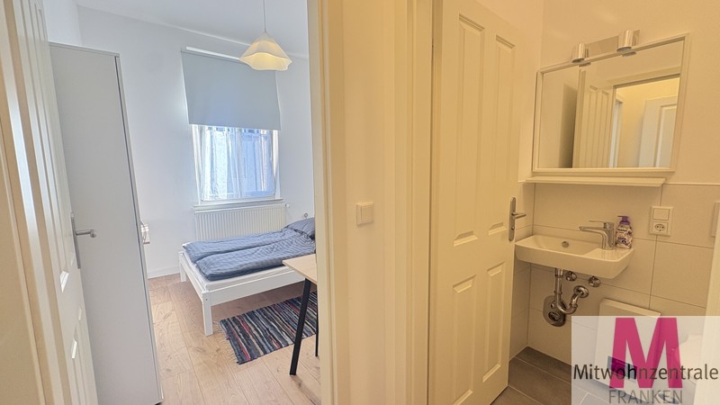 Modernes WG-Zimmer mit eigenem Bad und Küchenzeile in zentraler Lage - Photo 3