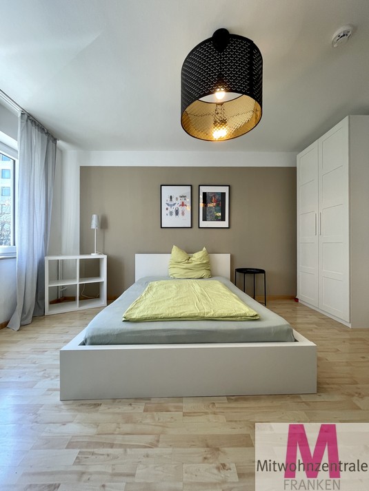 Modern möblierte 1-Zimmer-Wohnung im Zentrum - Foto 1