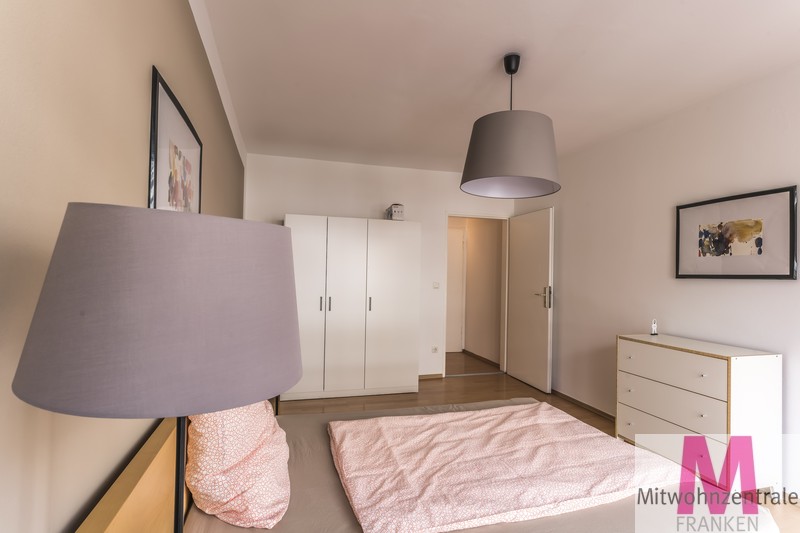 Modern möblierte Wohnung in zentraler Lage - Foto 4