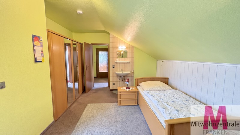 Schönes Zimmer mit Balkon - Foto 3