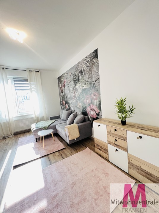 Exklusive, frisch sanierte und möblierte 2-Zimmerwohnung in zentraler Lage in Nürnberg - Foto 2