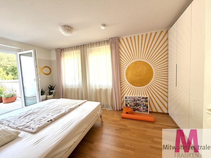 Exklusiv möblierte 2-Zimmer-Penthouse mit spektakulärer 100qm Dachterrasse in ruhiger Toplage - Foto 4