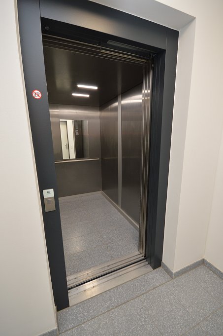 City-Residence: Helle moderne 2-Zimmer Wohnung mit TG-Stellplatz und Balkon - Photo 4