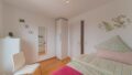 2. Schlafzimmer